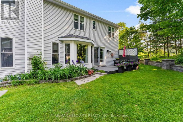28504538/813-archibald-street/mcnabbraeside-twps/mcnabbraeside/ontario/K0A1G0_39