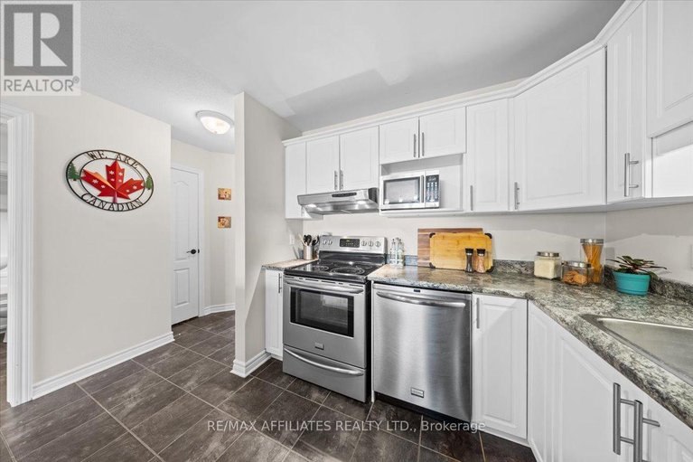 28420174/407-201-eliot-street/town-of-rockland/clarence-rockland/ontario/K4K0G4_21