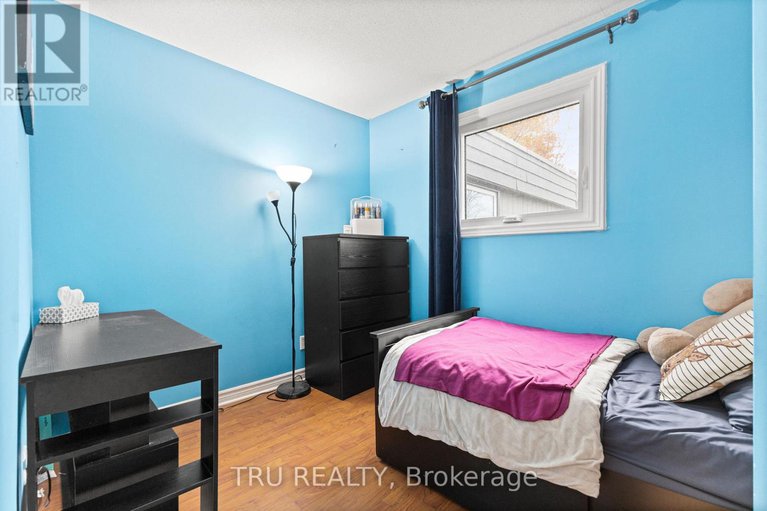 29068973/37-24-compata-way/blackburn-hamlet-south/ottawa/ontario/K1B4W9_21