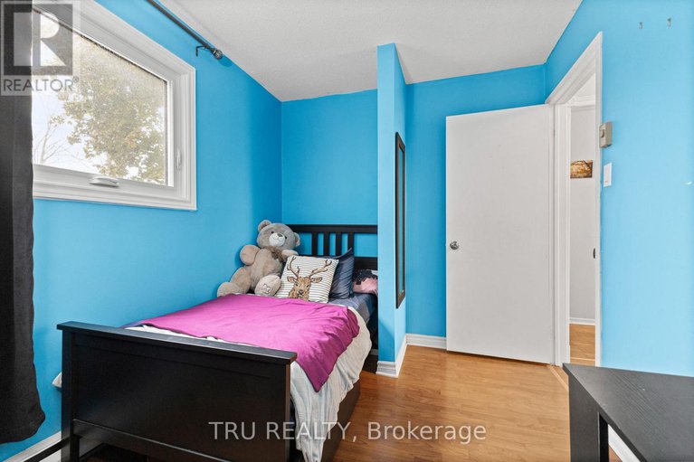 29068973/37-24-compata-way/blackburn-hamlet-south/ottawa/ontario/K1B4W9_22