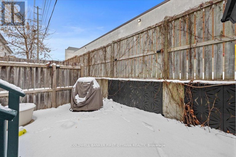 29161432/31-glenhaven-pvt/brookfield-gardens/ottawa/ontario/K1V2B2_33