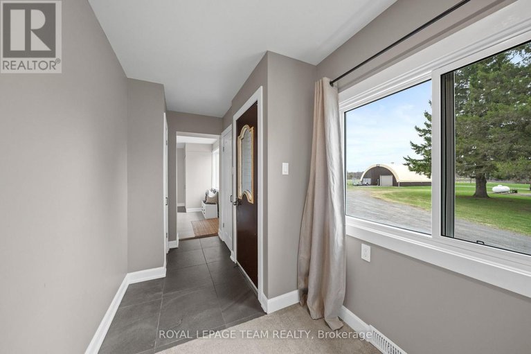 29685317/5349-bowesville-road/riverside-south/ottawa/ontario/K1X1B8_4