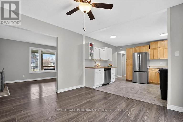 29617946/20-coldstream-drive/munster/ottawa/ontario/K0A3P0_15