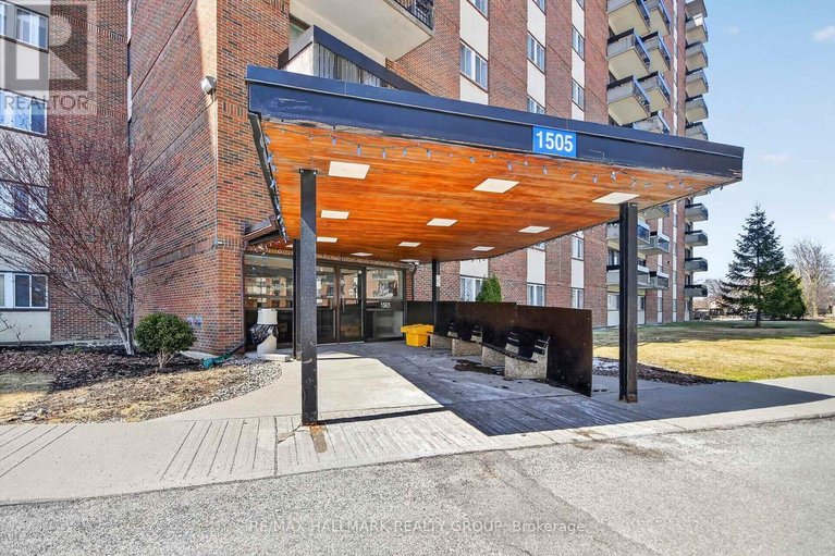 29579525/504-1505-baseline-road/copeland-park/ottawa/ontario/K2C3L4_2