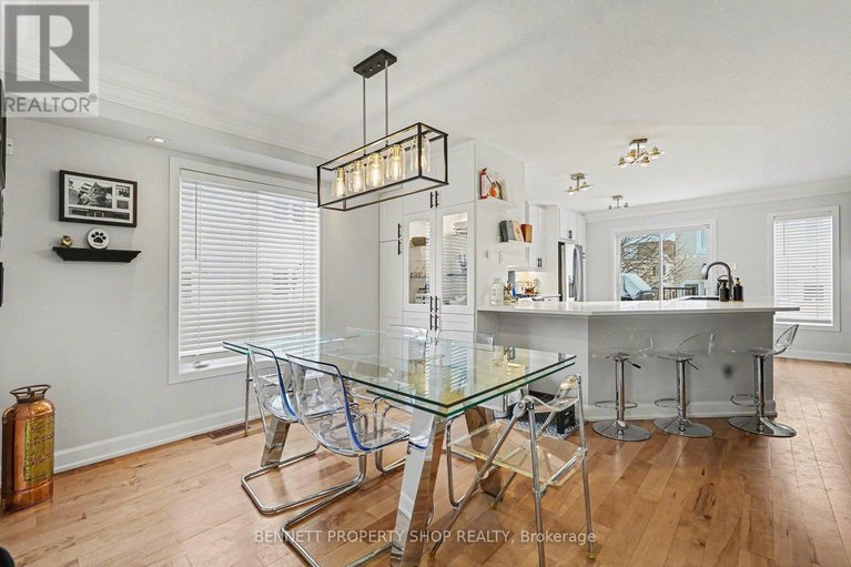 29252833/427-montserrat-street/stittsville-north/ottawa/ontario/K2S0L6_5