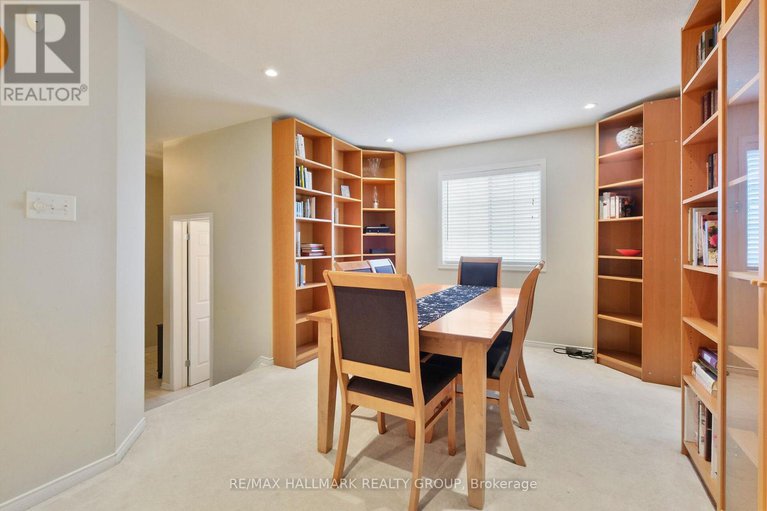 28595258/15-mcpeake-place/morgans-grantsouth-march/ottawa/ontario/K2K3K4_8