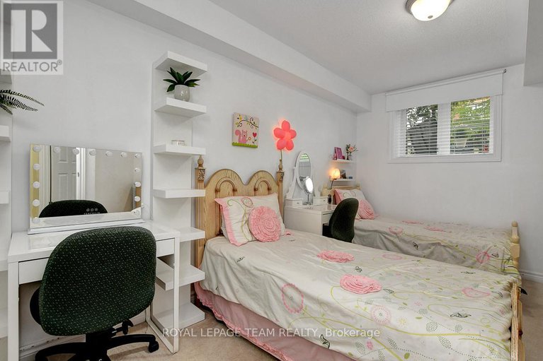 28579922/695a-sue-holloway-drive/strandherd/ottawa/ontario/K2J5R6_30