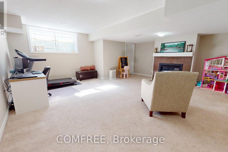 29274560/433-barrick-hill-road/emerald-meadowstrailwest/ottawa/ontario/K2M0H7_23