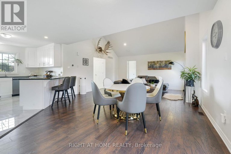 28818573/8833-copeland-road/btwn-franktown-rd-fallowfield-rd/ottawa/ontario/K0A1B0_11