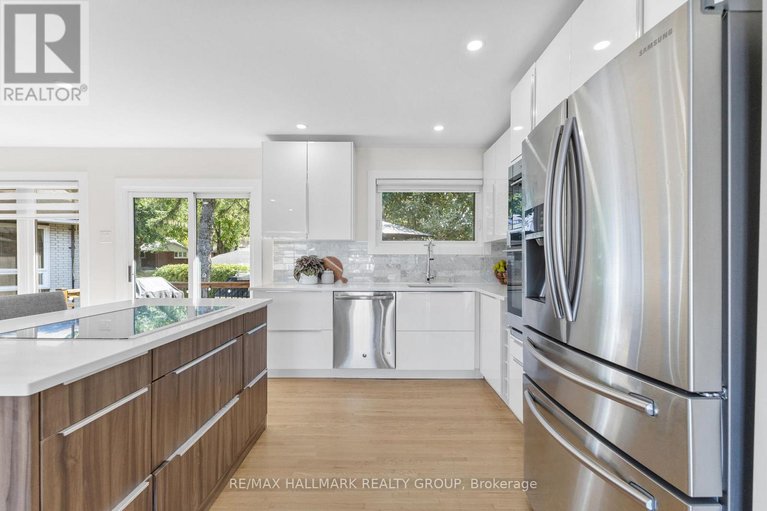 28877197/2180-lenester-avenue/mckellar-heightsglabar-park/ottawa/ontario/K2A1L4_10