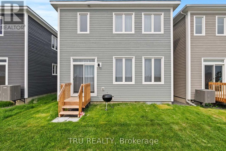 28405876/517-oldenburg-avenue/btwn-franktown-rd-fallowfield-rd/ottawa/ontario/K0A2Z0_29