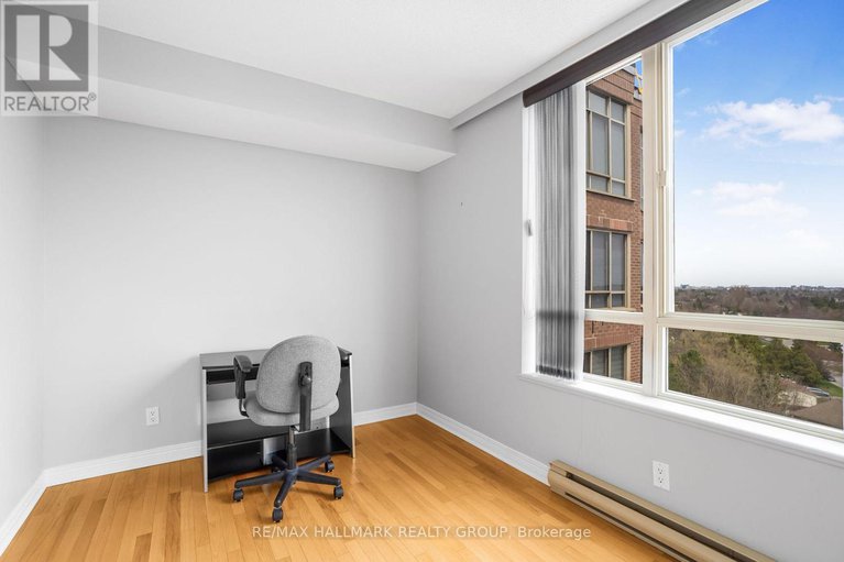 28253108/1109-100-grant-carman-drive/borden-farmstewart-farmcarleton-heightsparkwood-hills/ottawa/ontario/K2E8B8_15