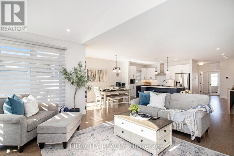 28939851/250-maygrass-way/remainder-of-stittsville-area/ottawa/ontario/K2S2K9_3