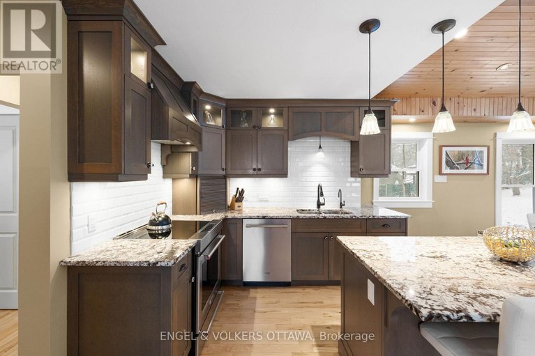 29610201/1105-edward-street/manotick-long-island-nicholls-island/ottawa/ontario/K4M1G8_10