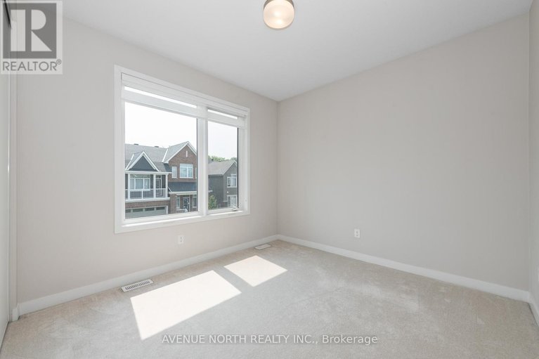 29670399/161-rugosa-street/half-moon-bay/ottawa/ontario/K2J6X4_15