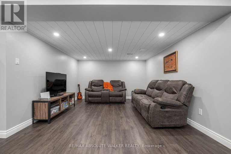 29193785/119-cambie-road/riverside-southgloucester-glen/ottawa/ontario/K1X0A6_25