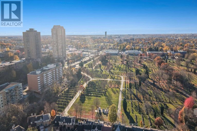 29650530/175-dunbarton-court/cardinal-glen/ottawa/ontario/K1K4L7_43