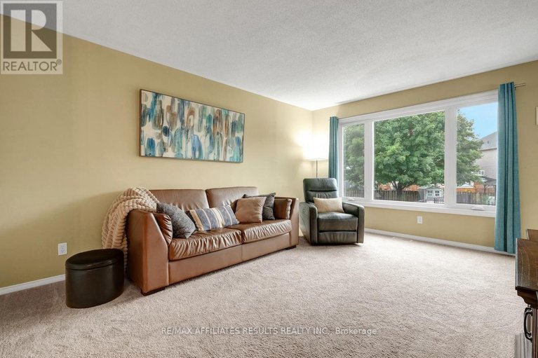 28826412/97-flowertree-crescent/emerald-meadowstrailwest/ottawa/ontario/K2M2R7_12