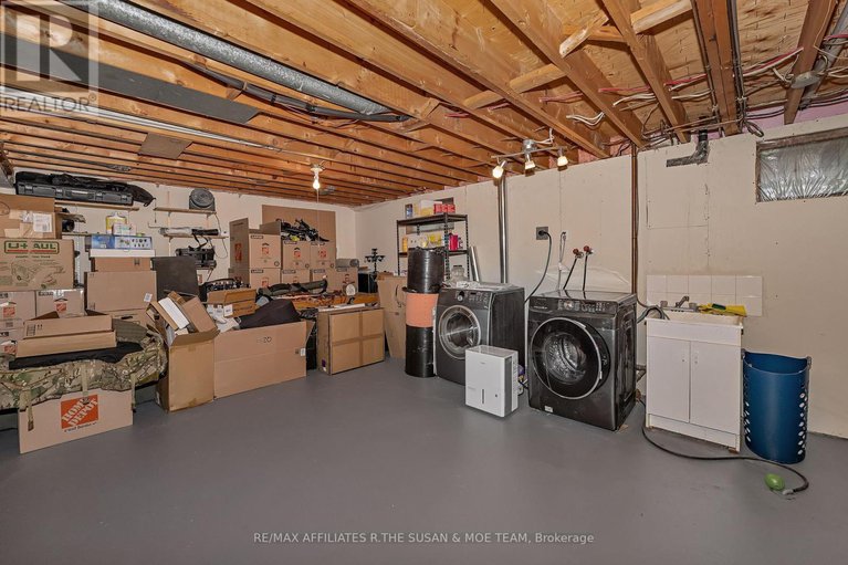 28906635/596-dickinson-avenue/riverside-park-south/ottawa/ontario/K1V7J4_22