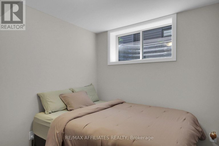 28564568/357-shoveler-grove/riverside-southgloucester-glen/ottawa/ontario/K4M1B2_39
