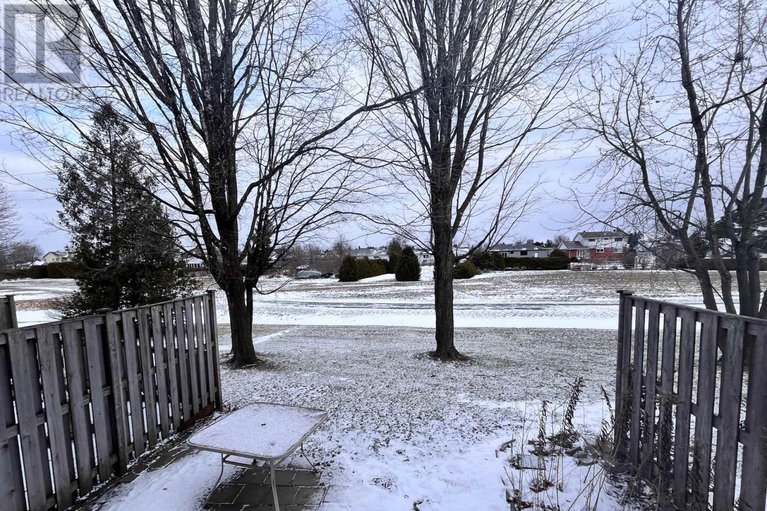 29000781/28-2-bertona-street/manordale/ottawa/ontario/K2G0W2_28