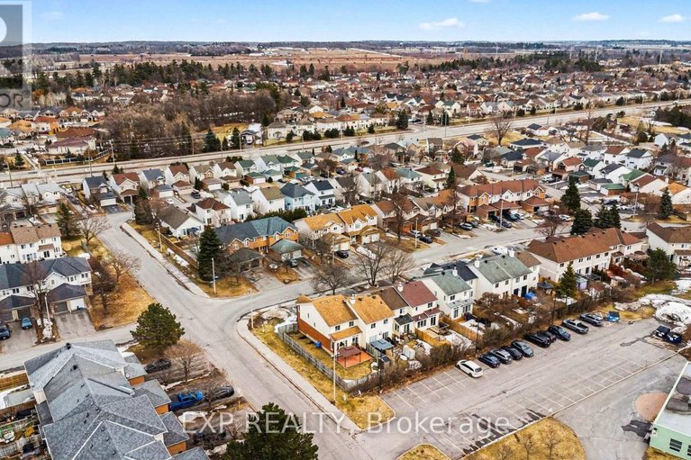 29541383/1504-duplante-avenue/fallingbrookpineridge/ottawa/ontario/K4A3Y8_32