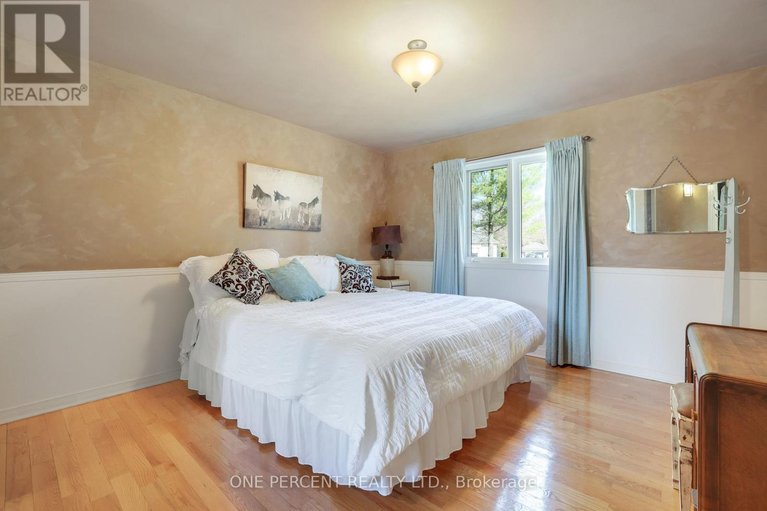 29671012/1267-randboro-crescent/navan/ottawa/ontario/K4B1K7_19