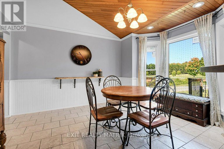 28933112/1374-county-7-road/north-dundas-winchester-twp/north-dundas/ontario/K0A2R0_11