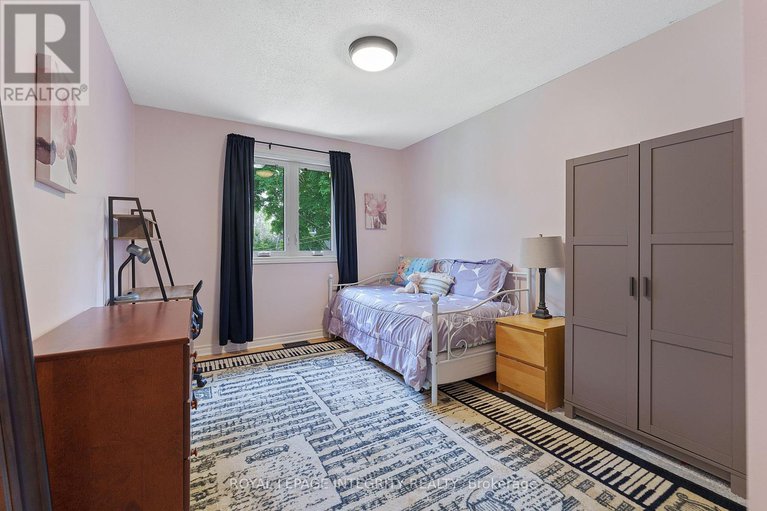 28620822/165-maude-street/almonte/mississippi-mills/ontario/K0A1A0_15