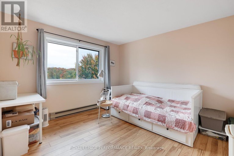 28969635/412-280-brittany-drive/viscount-alexander-park/ottawa/ontario/K1K4M4_19