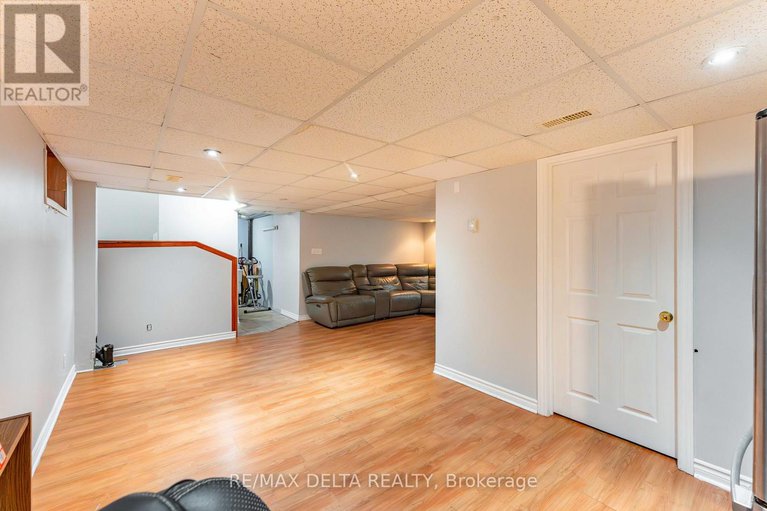 28376418/271-bonavista-street/town-of-rockland/clarence-rockland/ontario/K4K1N8_21