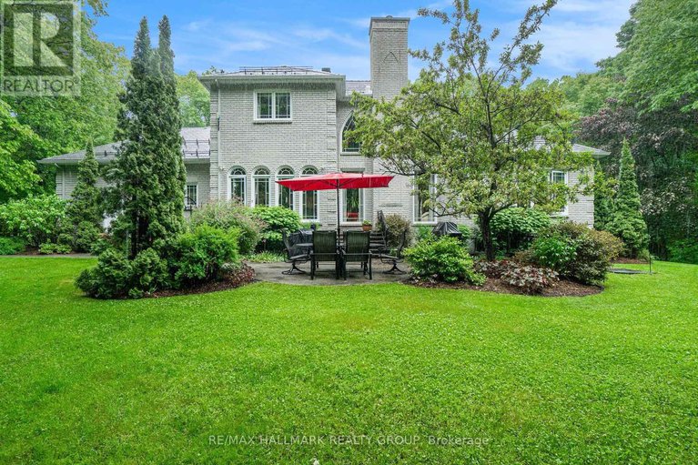 28466129/1340-georges-vanier-drive/cumberland-ridge/ottawa/ontario/K4C1R6_33