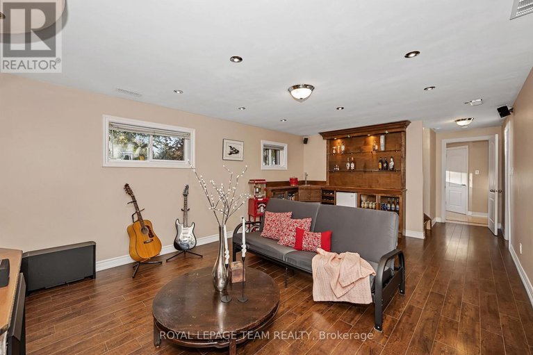 29438102/1115-des-cerisiers-street/clarencerockland-twp/clarence-rockland/ontario/K4K1K9_23