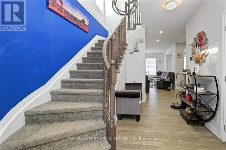 28933924/110-reliance-ridge/emerald-meadowstrailwest/ottawa/ontario/K2V0R5_4