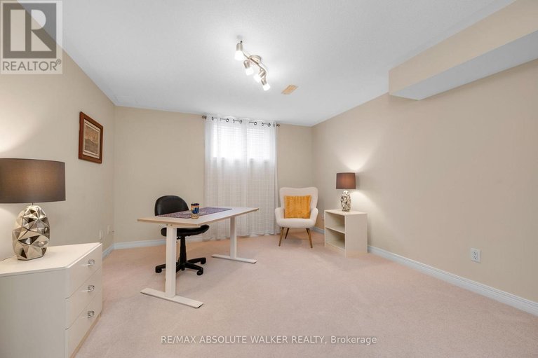 29633386/831-scala-avenue/notting-hillsummerside/ottawa/ontario/K4A4M2_43