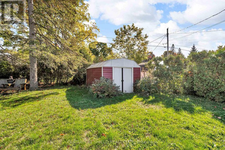 28960052/94-columbia-avenue/long-sault/south-stormont/ontario/K0C1P0_36
