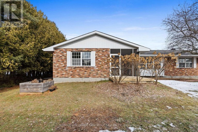 29640040/118-juanita-avenue/carp/ottawa/ontario/K0A1L0_43