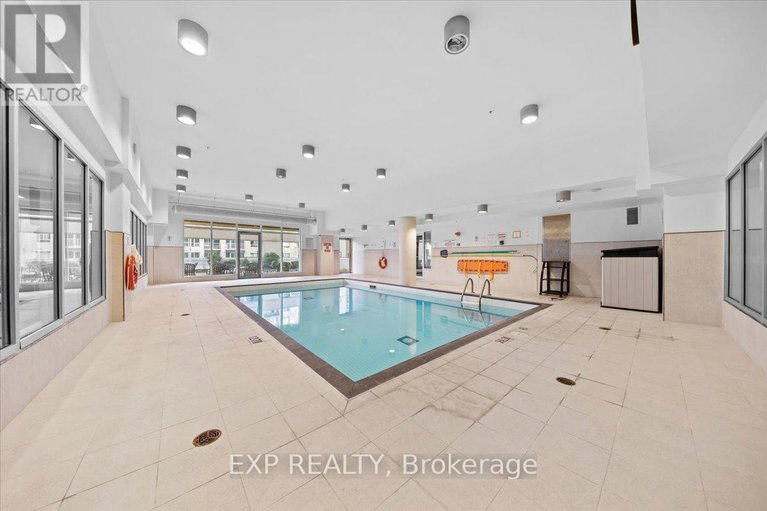 28749894/2505-242-rideau-street/sandy-hill/ottawa/ontario/K1N0B7_31