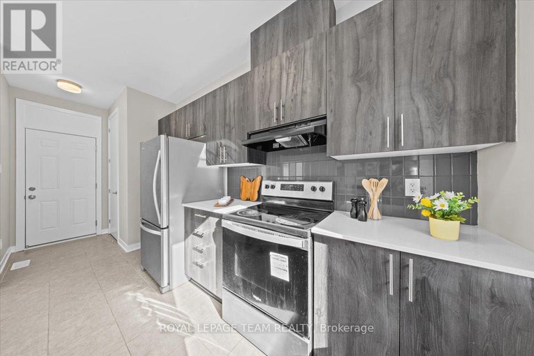 29004179/426-epoch-street/half-moon-bay/ottawa/ontario/K2J6X7_13