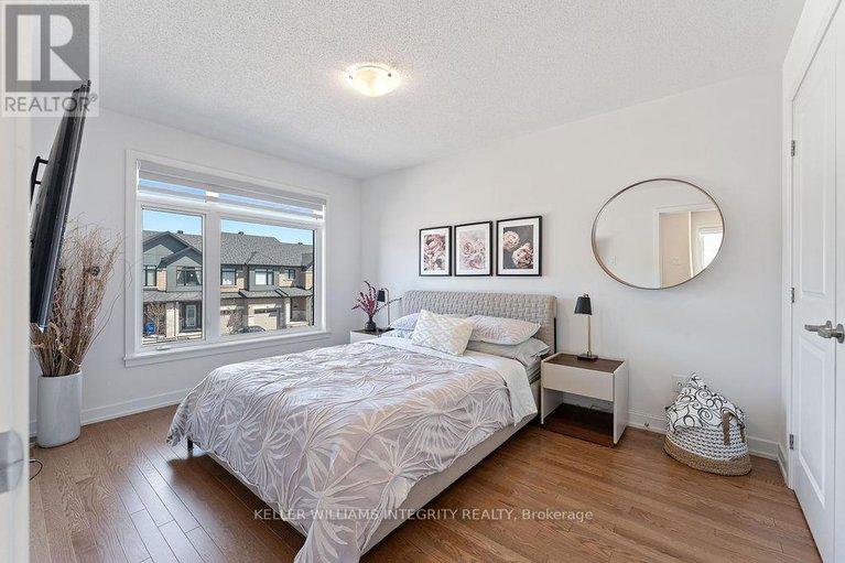 28463523/81-heirloom-street/riverside-southgloucester-glen/ottawa/ontario/K4M0L2_36