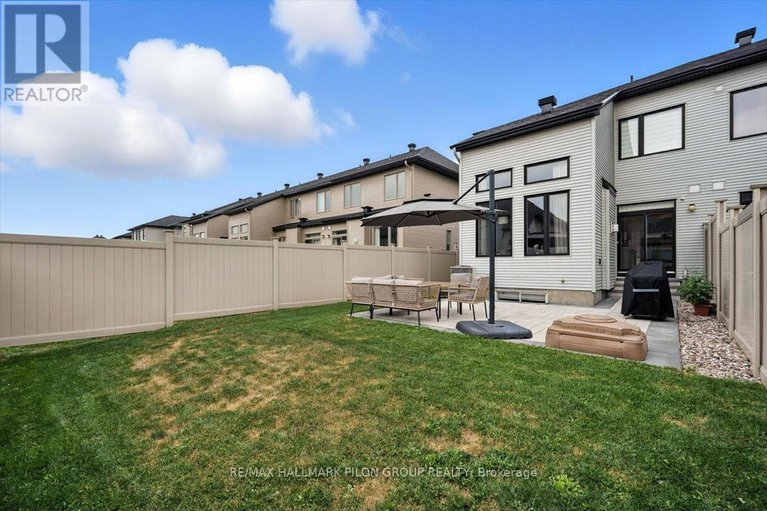 28722166/391-cornice-street/mer-bleuebradley-estatesanderson-park/ottawa/ontario/K1W0P7_25