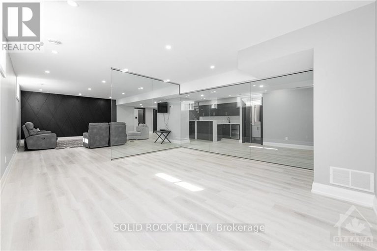 28596831/224-roger-road/alta-vistafaircrest-heights/ottawa/ontario/K1H5C6_25