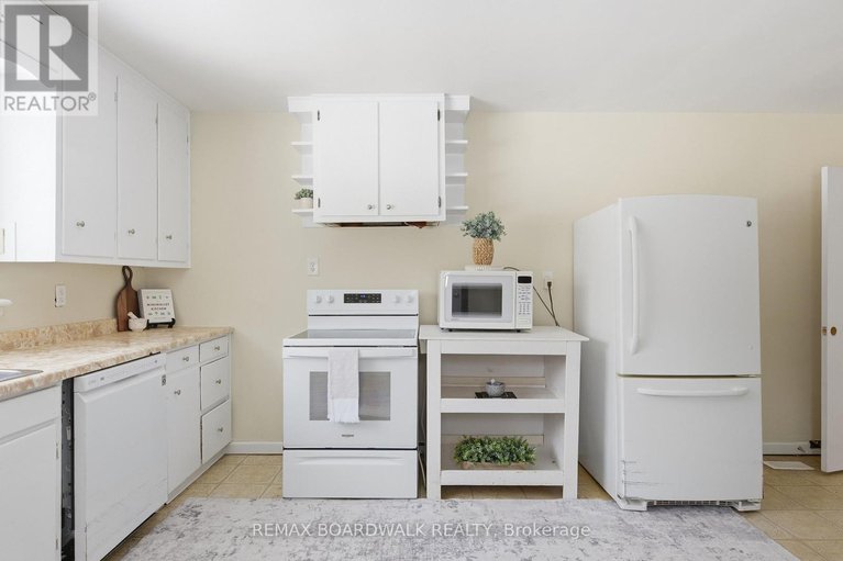 29339991/3740-maple-avenue/augusta-twp/augusta/ontario/K0E1T0_23