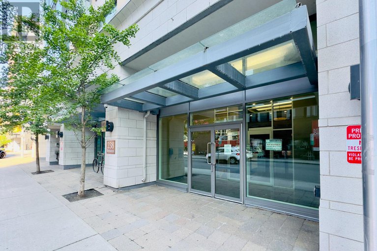 28483643/509-238-besserer-street-e/sandy-hill/ottawa/ontario/K1N6B1_2