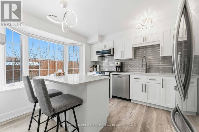 29323417/33-monterey-drive/leslie-park/ottawa/ontario/K2H7A9_3