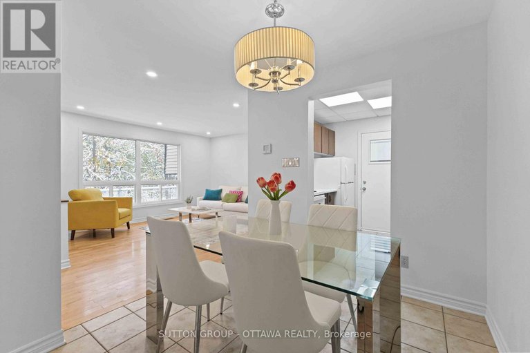 29094493/131-renova-avenue/riverview-park/ottawa/ontario/K1G4C7_8