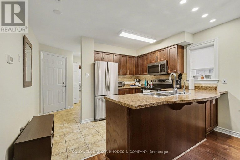 29606352/60-mayflower-private/woodroffe/ottawa/ontario/K2B0A2_14