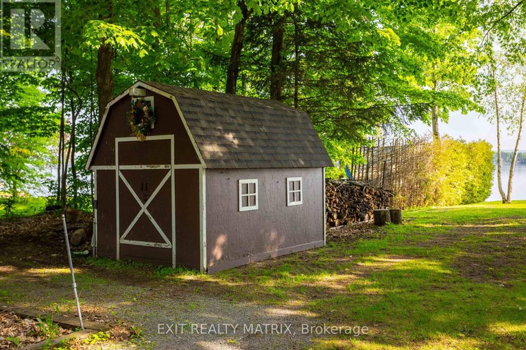 28507891/2845-front-road/champlain-twp/champlain/ontario/K6A2R2_41