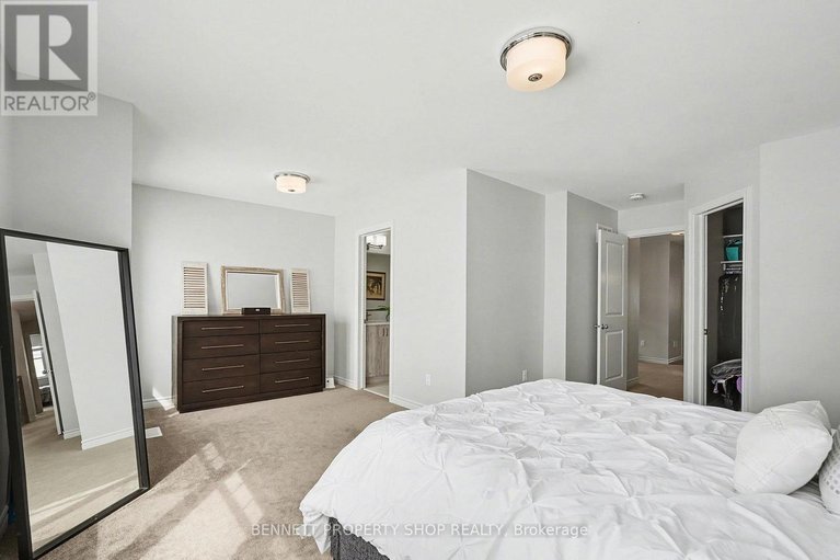 29642908/551-cardamom-terrace/stittsville-south/ottawa/ontario/K2S2X7_10