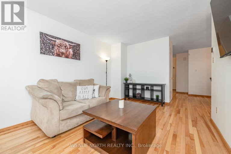 29251026/128-midsummer-terrace/queenswood-heights-south/ottawa/ontario/K1E3V3_14